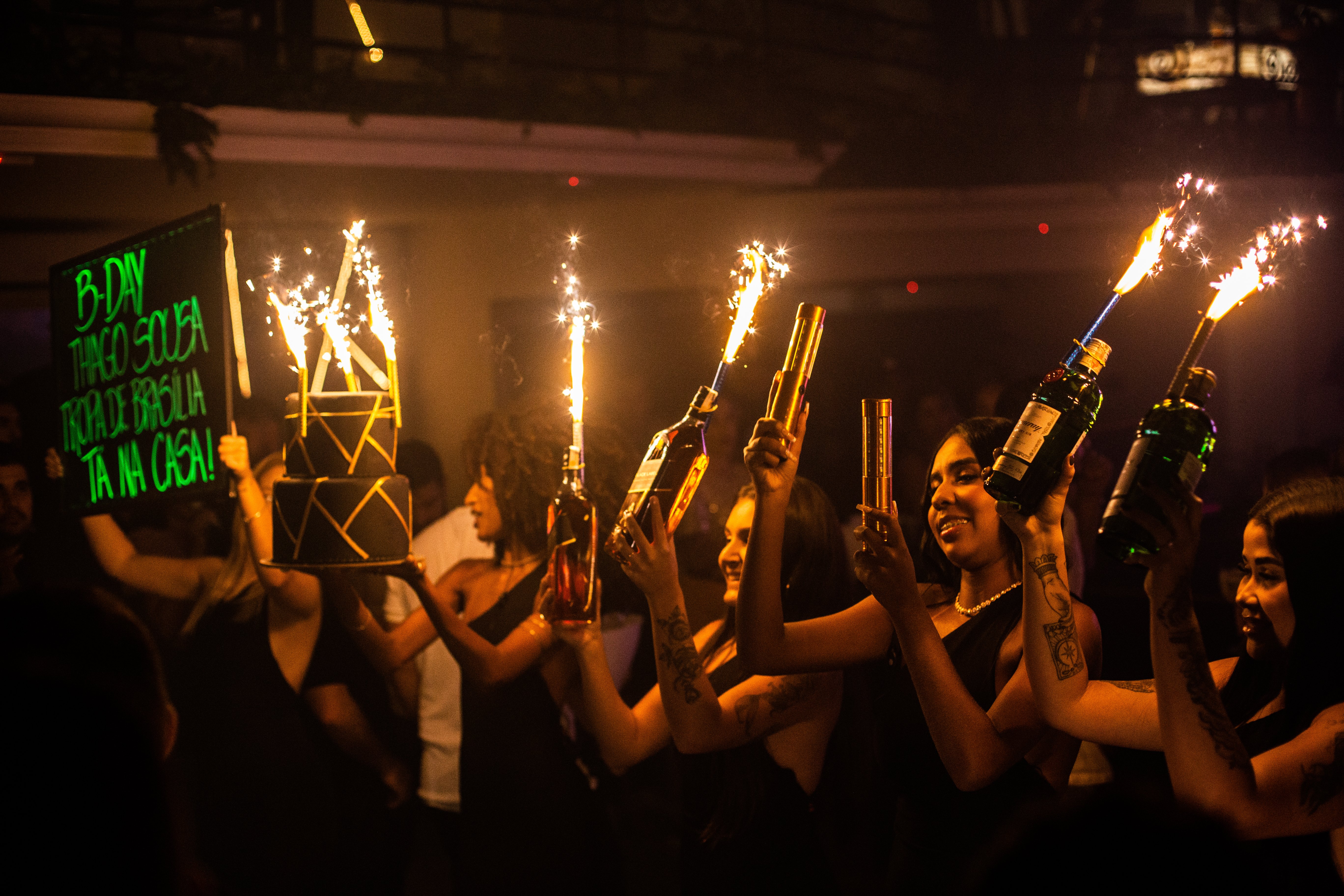 Vitrinni Lounge Beer - Galeria 11